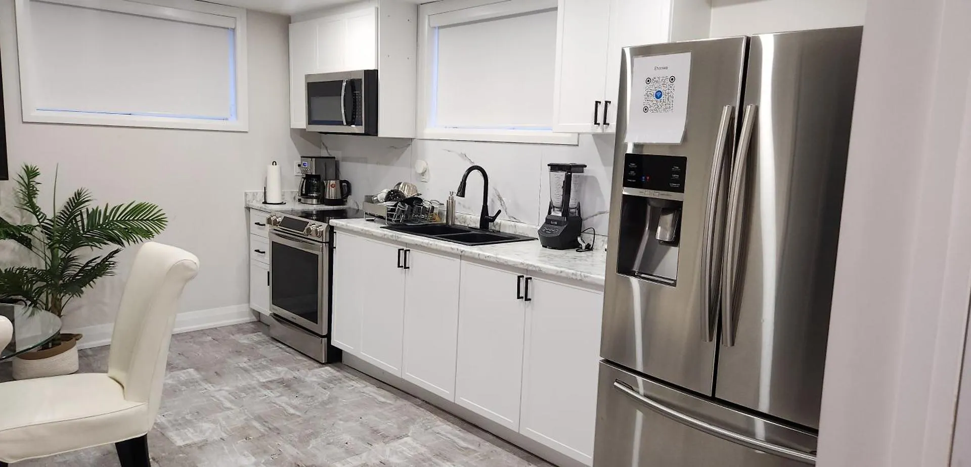 Entire 2 Bedroom Apartment In Kitchener Canada